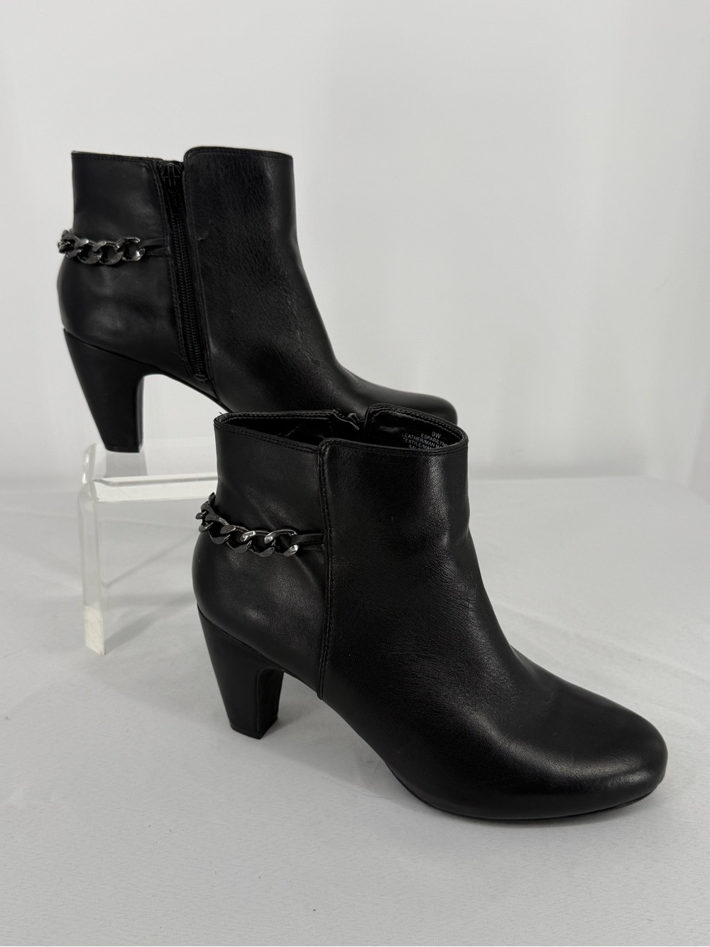 Easy Spirit Esparlynn Black Leather Ankle Boots with Chain Detail